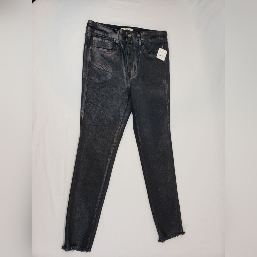 FREE PEOPLE NWT cropped black shiny denim - Picture 2 of 11